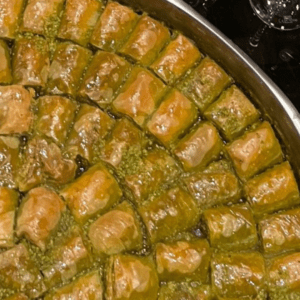 Baklava (2 Stück)